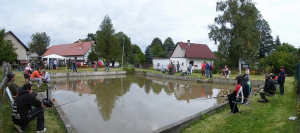 Rybářské závody 2012